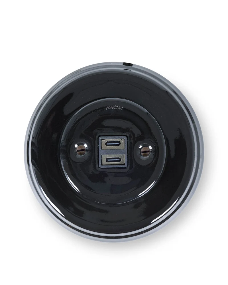 USB-C uttag, svart porslin - Fontini infällt