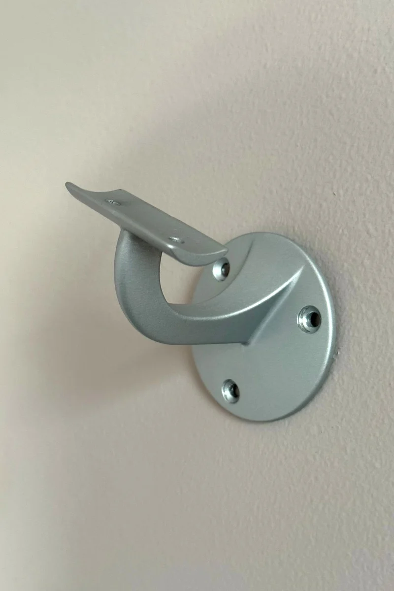 Beslag i aluminium för ledstång
