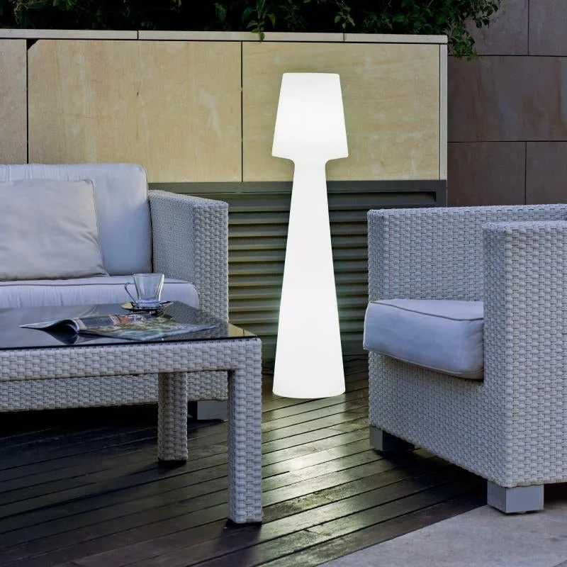 Trädgårdslampa NEW GARDEN - LOLA 110 BATTERY, vit