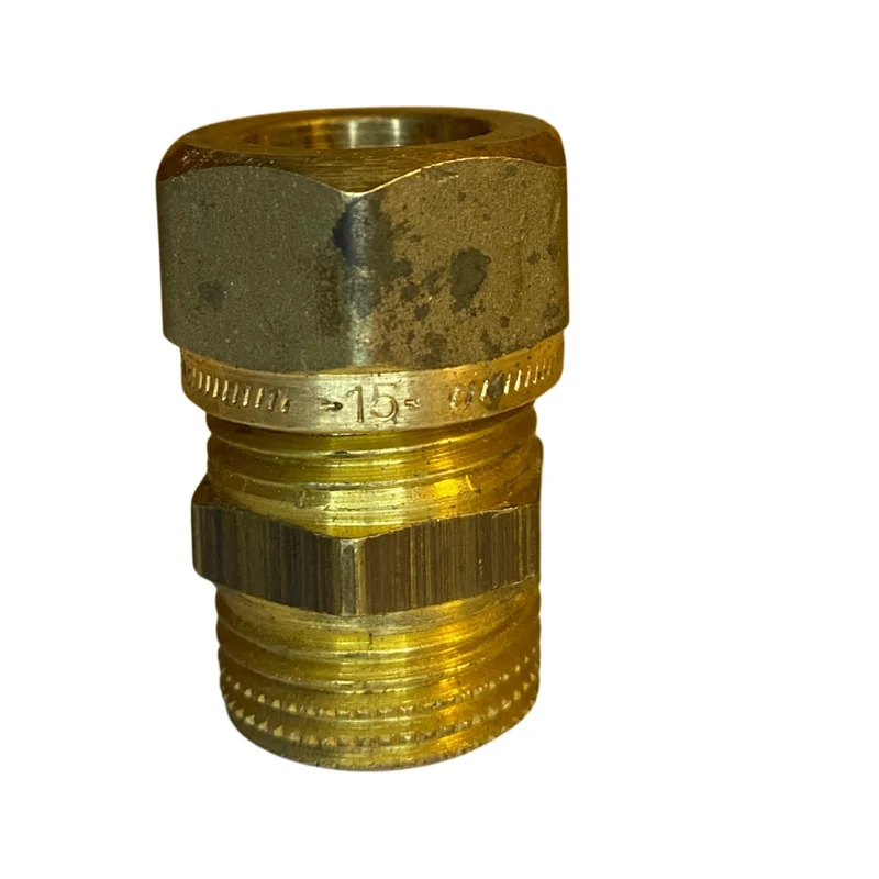 Koppling Vatette utvändig x invändig gänga 15 mm