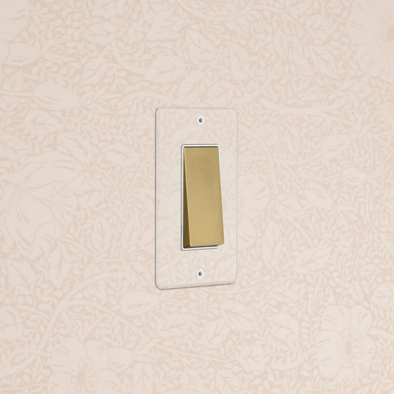 Kew 1G Four Way Rocker Switch - Clear Antique Brass White