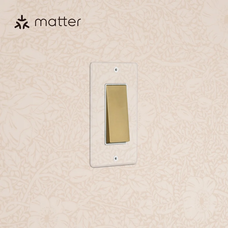 Kew 1G Smart Retractive Rocker Switch - Clear Antique Brass White