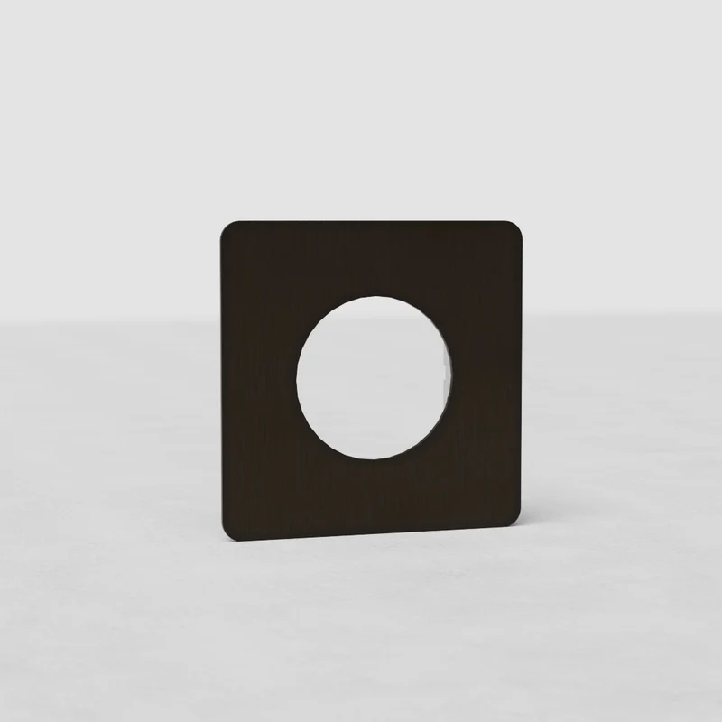 Kew Single Socket Plate - Bronze