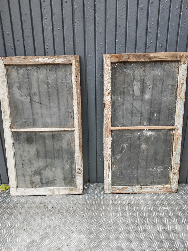 ART 3D 2ST B62 H112,5 D2,5 1250 KR PER ST ( MUNBLÅST GLAS )