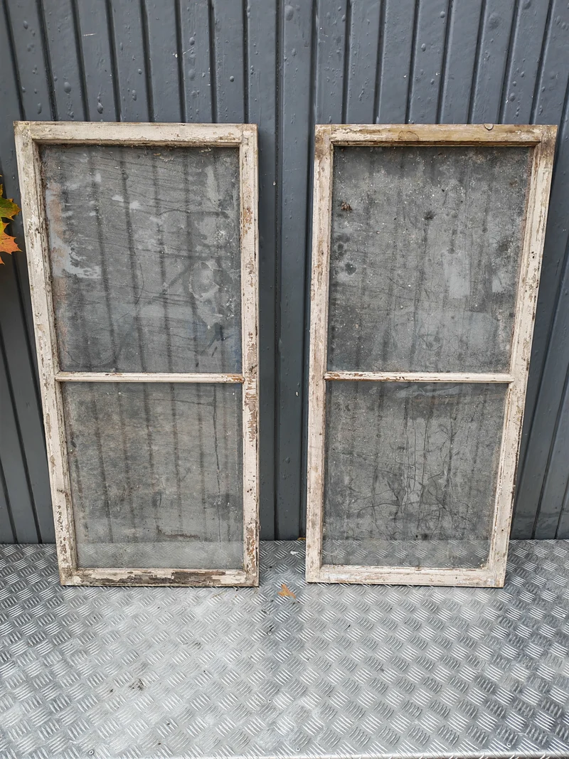 ART 3A 2ST B56 H121 D3 MUNBLÅST GLAS 1000 KR PER ST