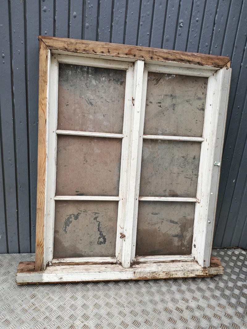ART 26M 1ST B105,5 H130 D8,5 GAMALT GLAS 2500 KR