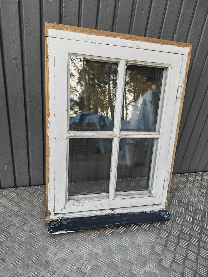 ART 600O B59 H79 ÄKTA SPRÖJS KOPPLADE 3GLAS INSIDAN PRIS 4000KR
