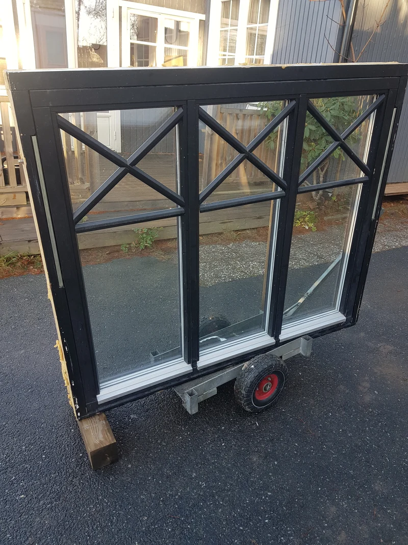 ART 790 B138.5 H118.5 D10.5 PRIS 7000 KR 3glas