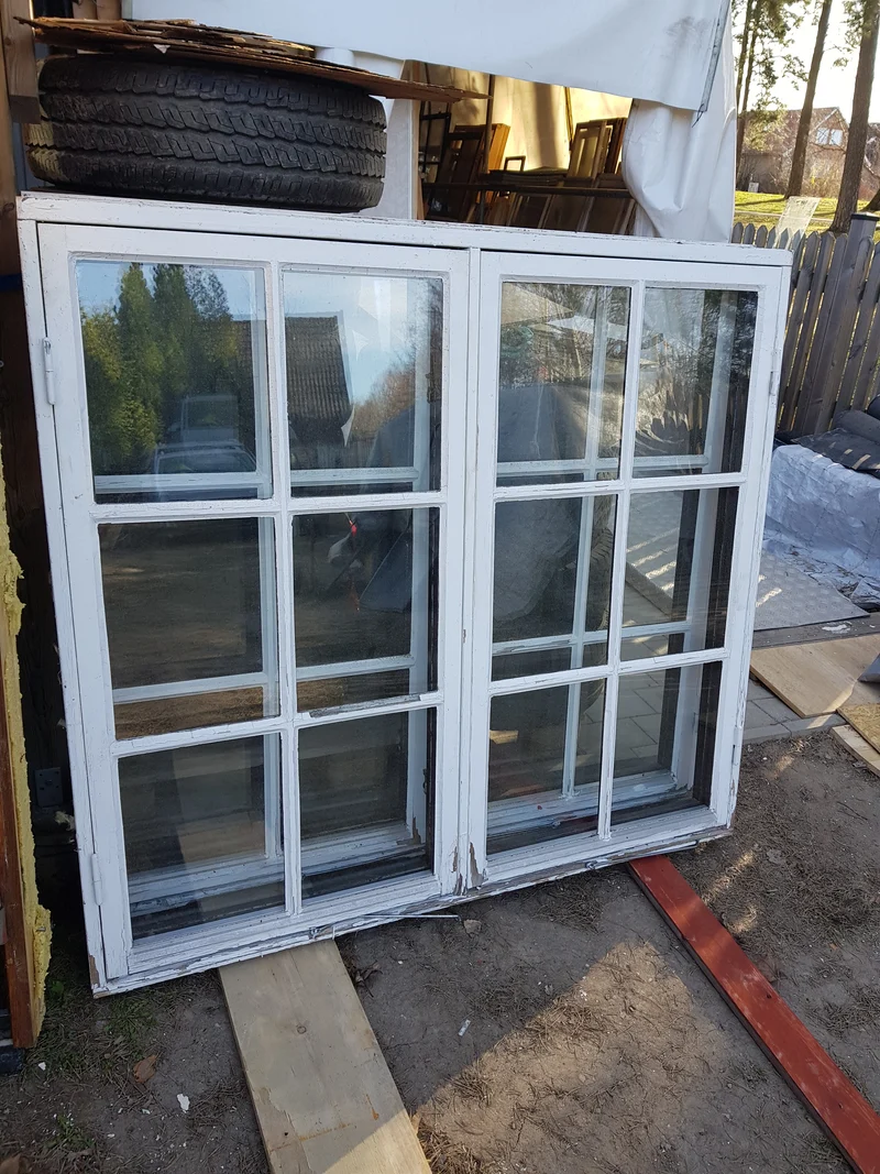Art 01A 3st b138.5 h128.5 äkta spröjs 4500kr st