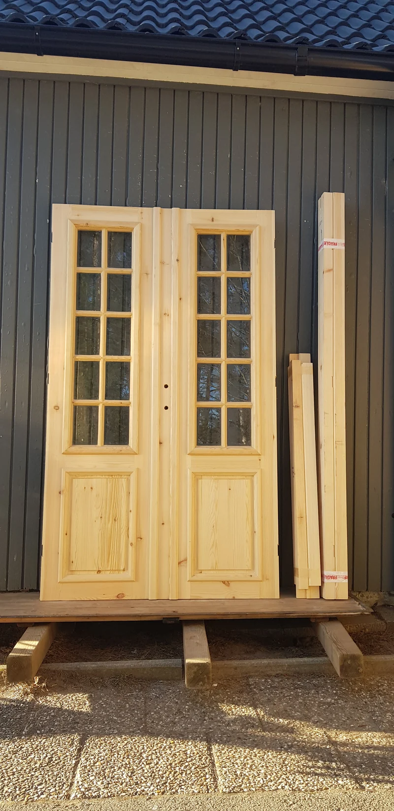 Art 821 b120 h200 br 68 pris 18000kr tillkommer 1500kr för låskista och gångjärn