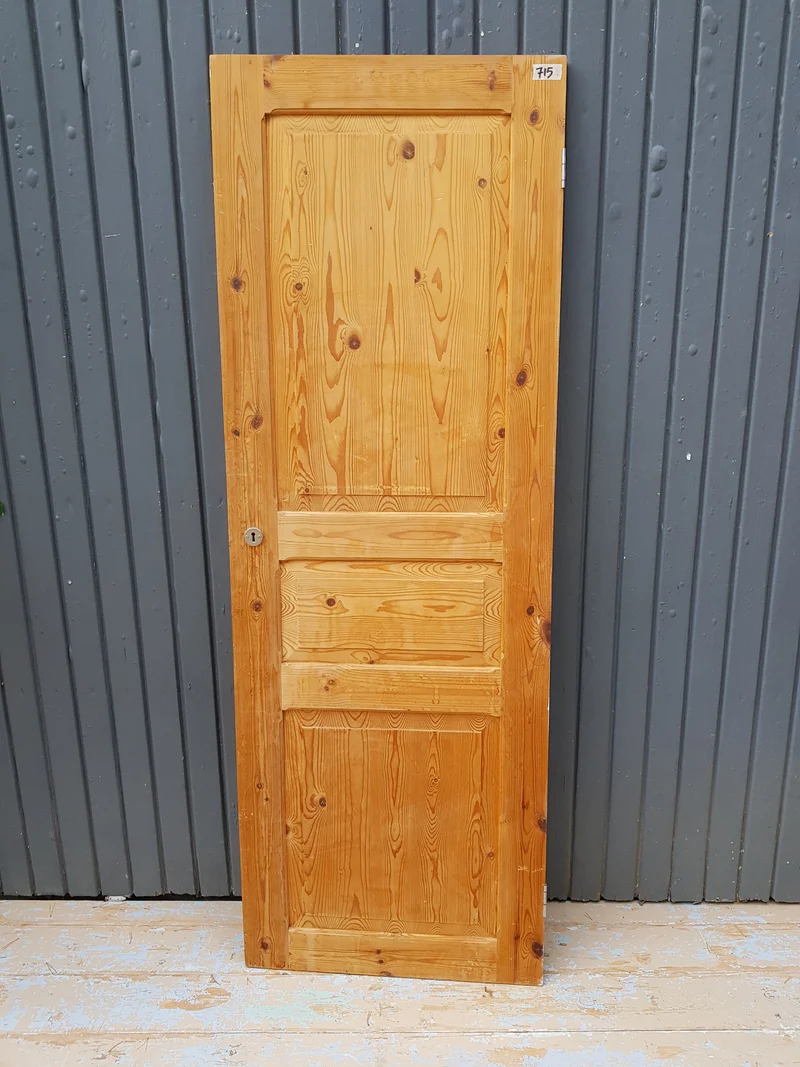 ART 715 B60 H 171.5 d2.5 PRIS 1500 KR HÖGER