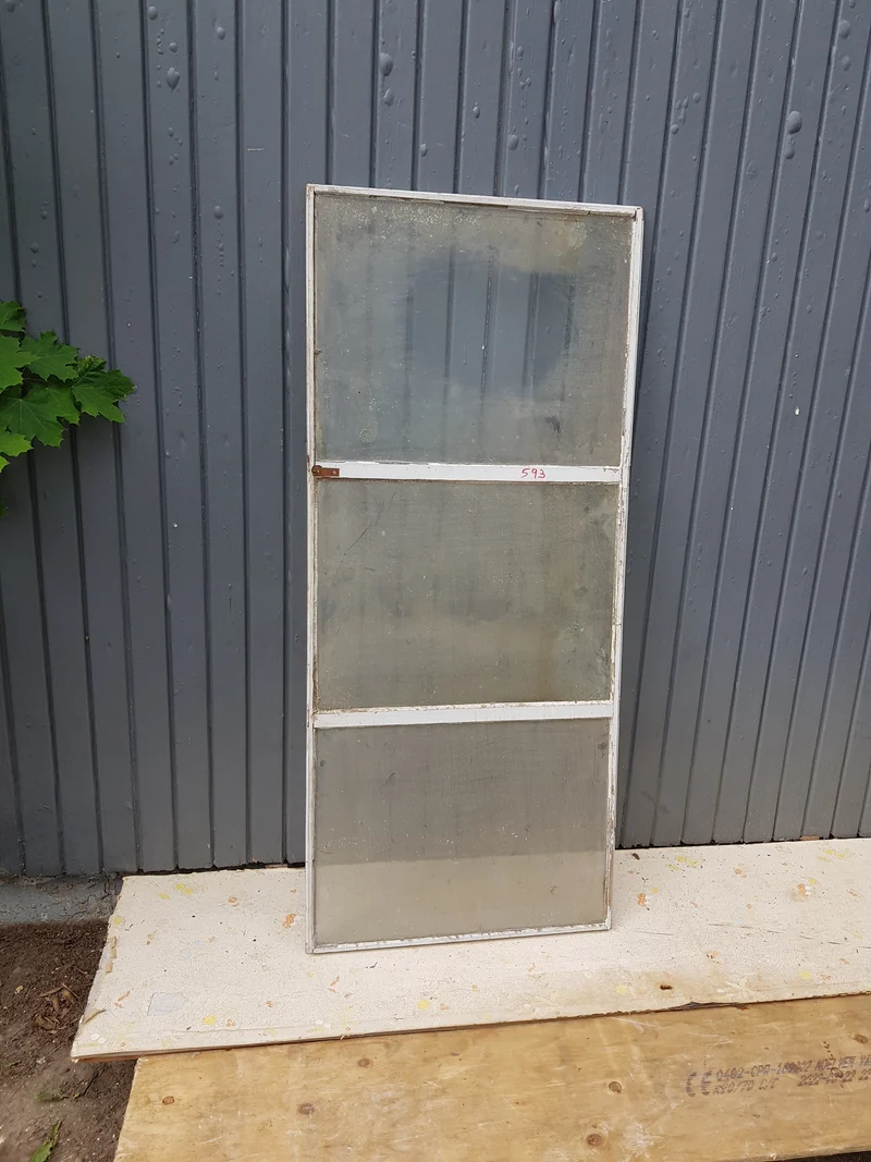 ART 593 B 61 h140 pris 600 kr munblåst