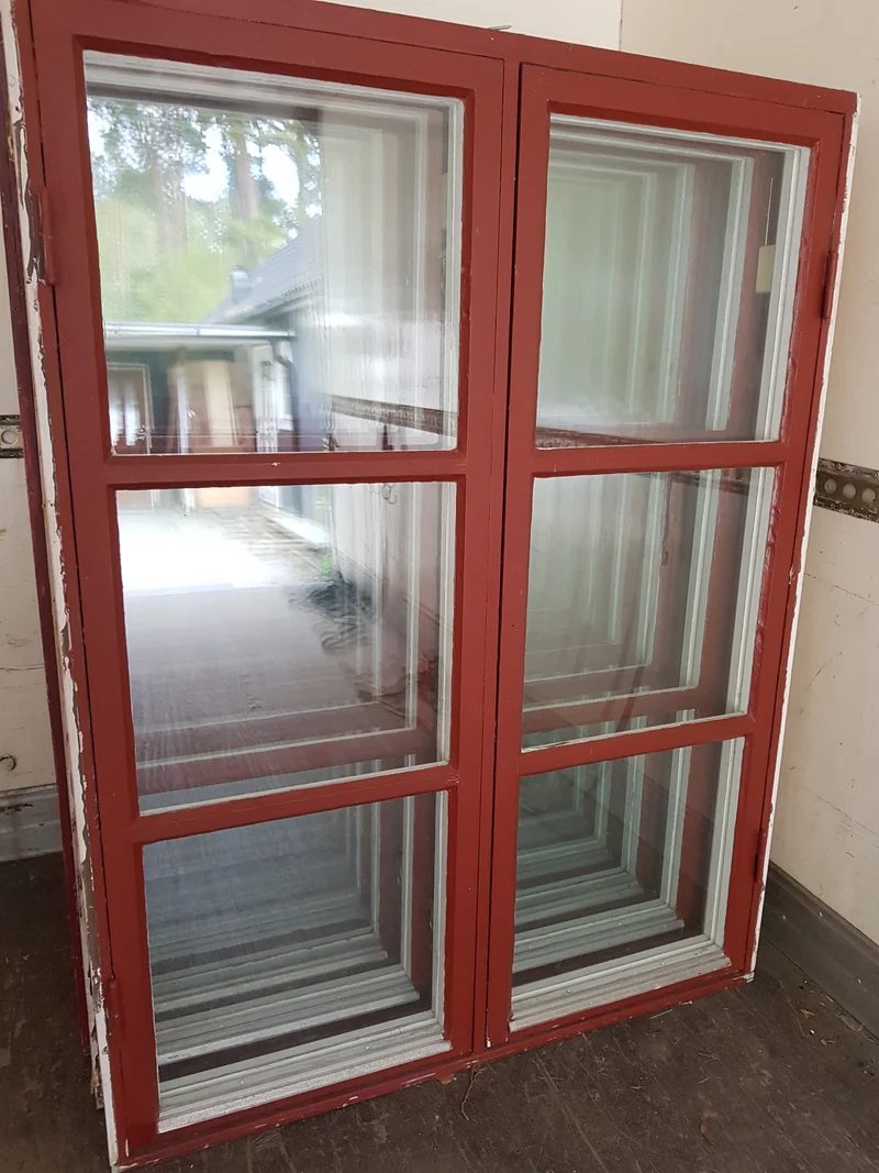 Art 03G 4st 4st fönster med karm B 110 H147 D 10.5 4500kr st