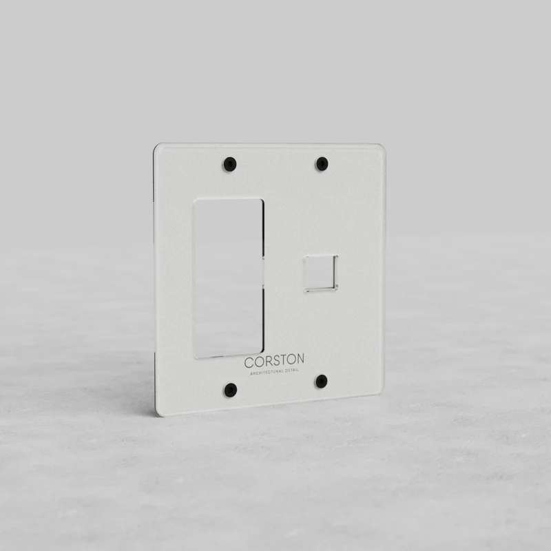 Kew 2G Outlet & Keystone Plate - Clear