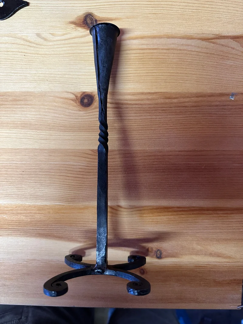 Ljusstake i Smide