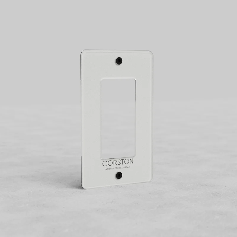 Kew 1G Outlet Plate - Clear