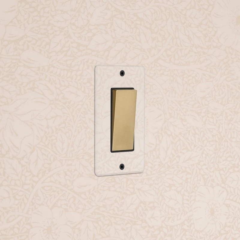 Kew 1G Retractive Rocker Switch - Clear Antique Brass Black