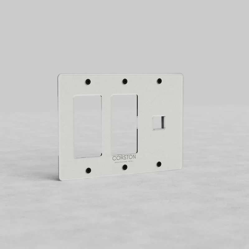 Kew 3G 2x Outlet & Keystone Plate - Clear