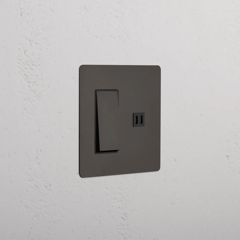 Kew 2G Rocker Switch & Fast Charge USB - Bronze Black