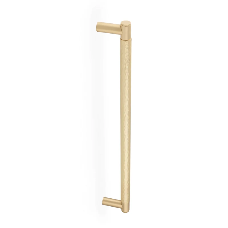 Spitfire Hammered | Pull Bar i Borstad Mässing med Lack