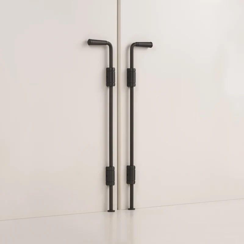 Digby Bolt Lock Pair Large – Bronze