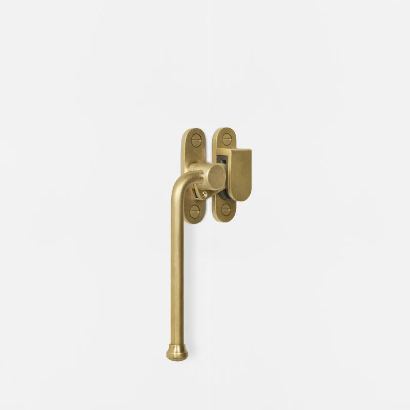 Southbank Lockable Casement Window Handle With Hook Left - Antique Brass