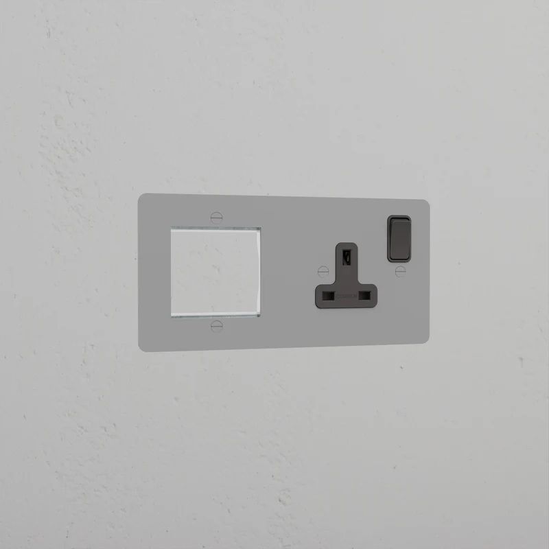 50mm Module & Single Socket Plate - Paintable | Black