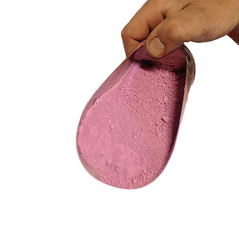 Ultramarinrött