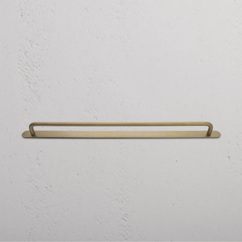 Kilburn Cabinet Handle Large - Antique Brass