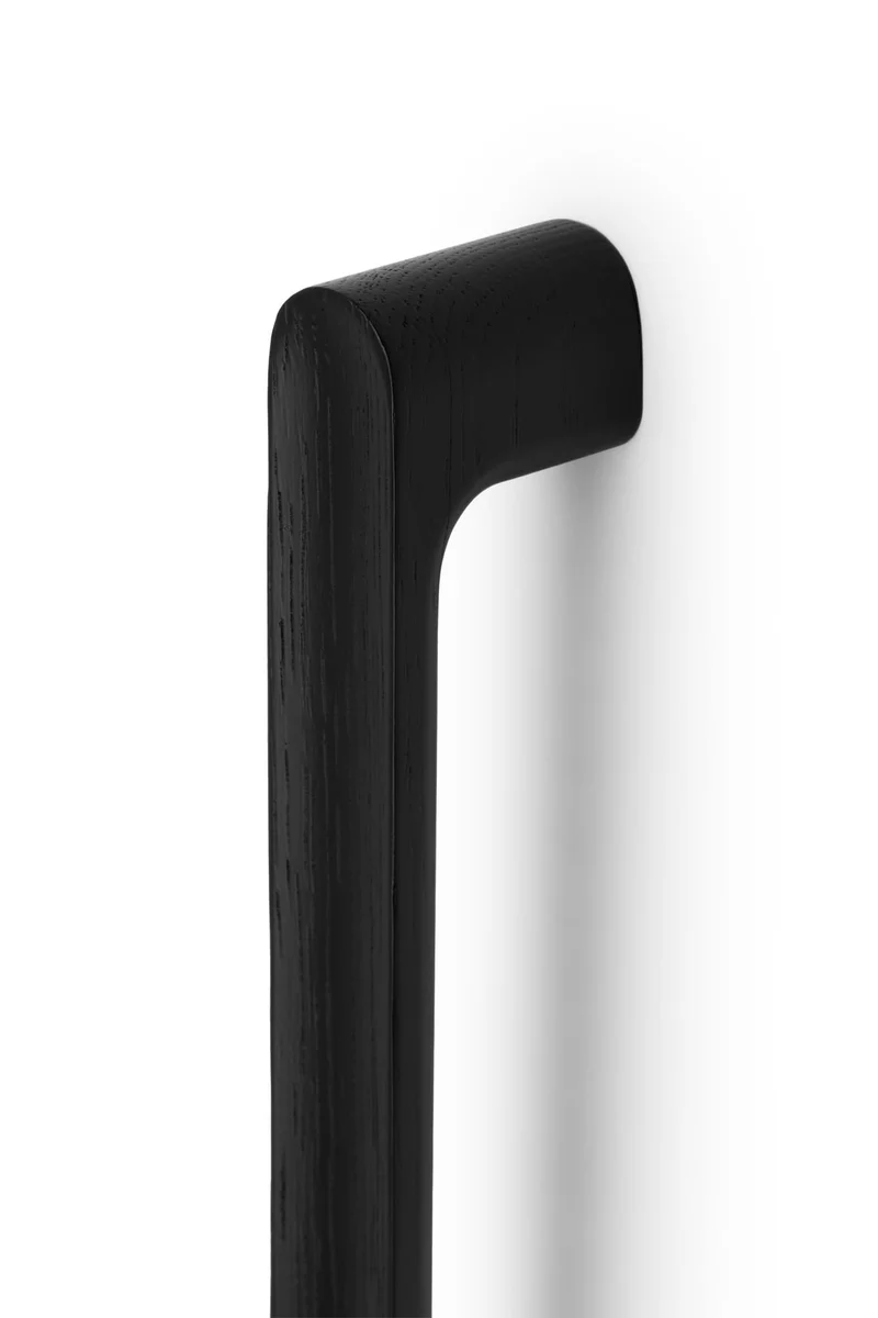 Luv Wood Big | Pull Bar i Svartlackerad Ek - Ensidig Montering