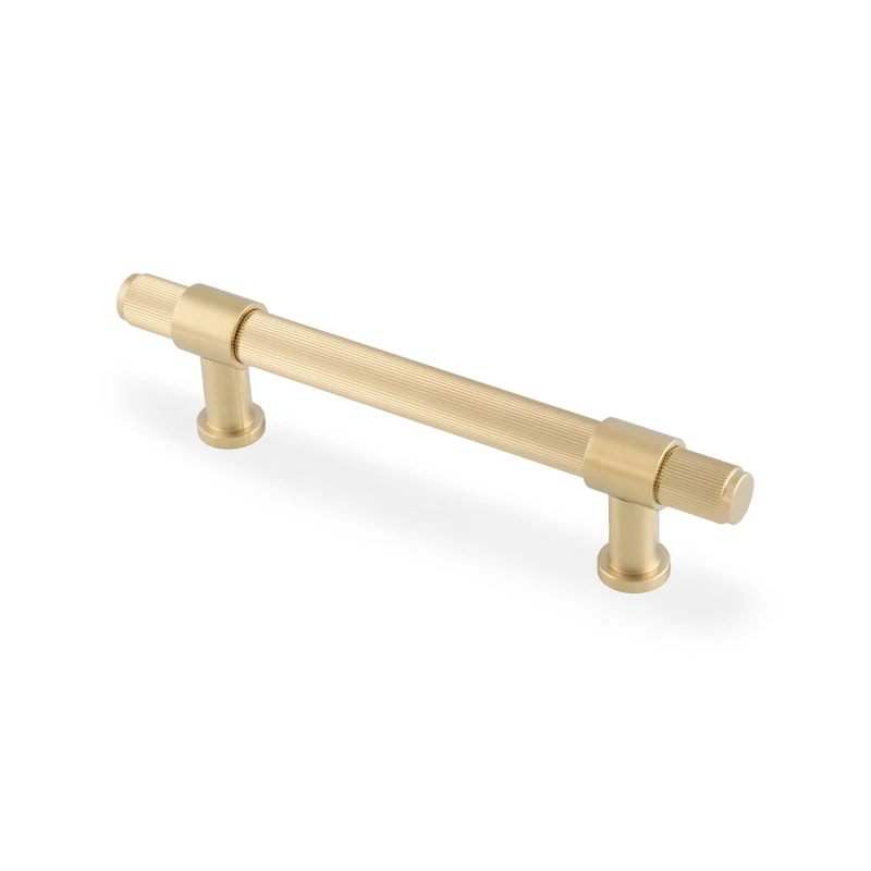 Kingston Reeded | Handtag i Borstad Mässing med Lack