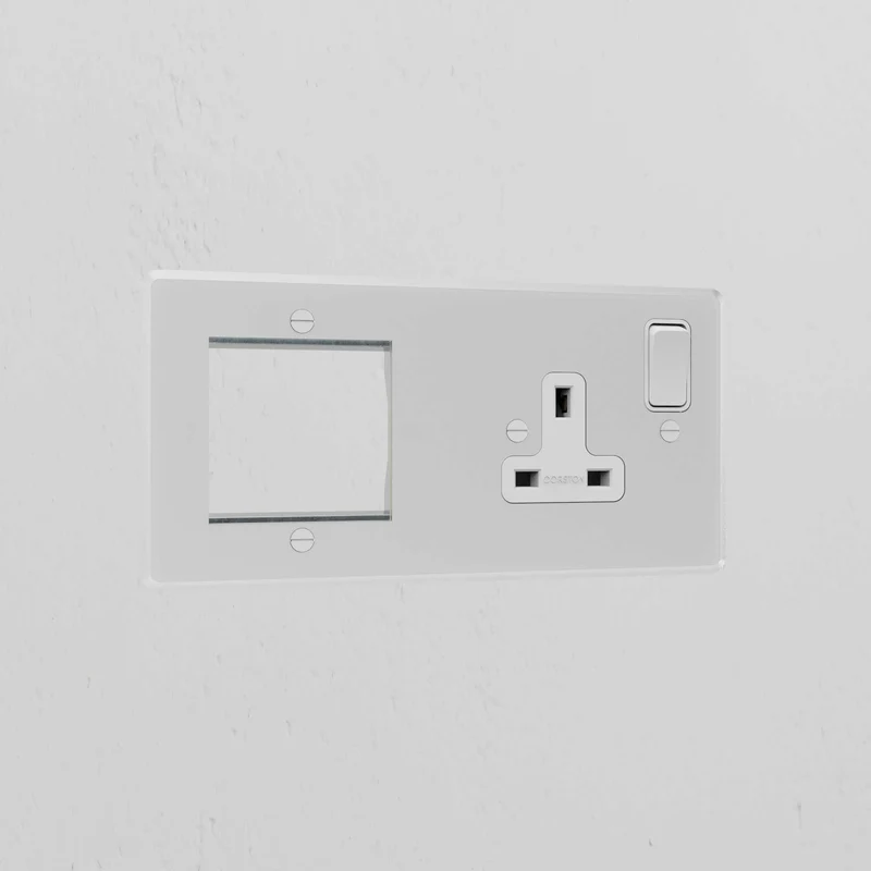 50mm Module & Single Socket Plate - Clear | White