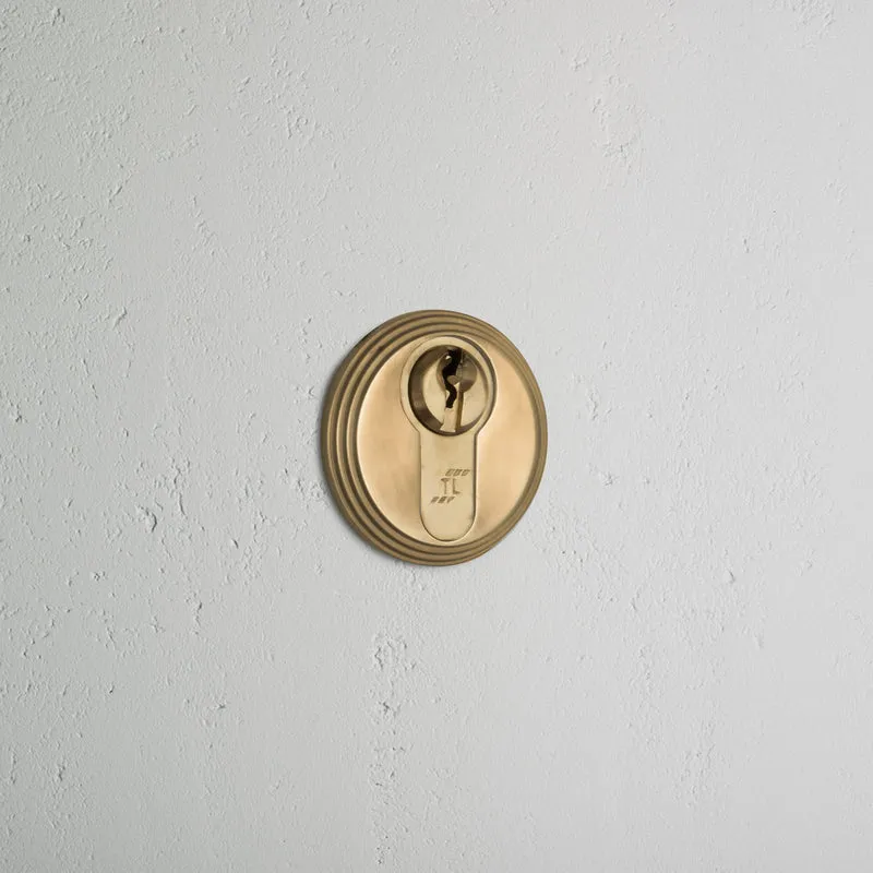 Warwick Key Escutcheon - Antique Brass
