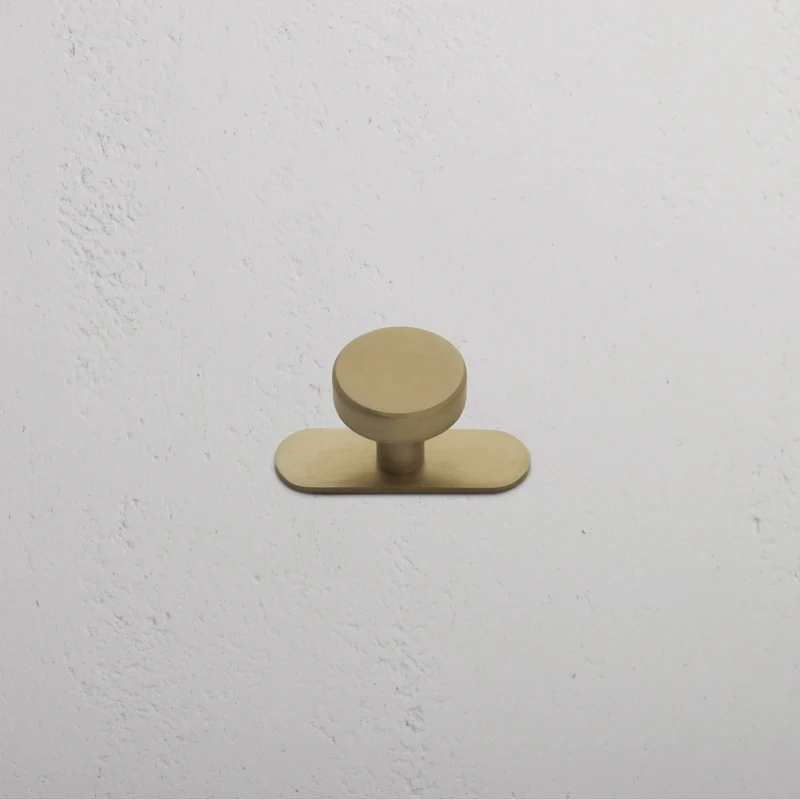 Kilburn Cabinet Knob Medium - Antique Brass