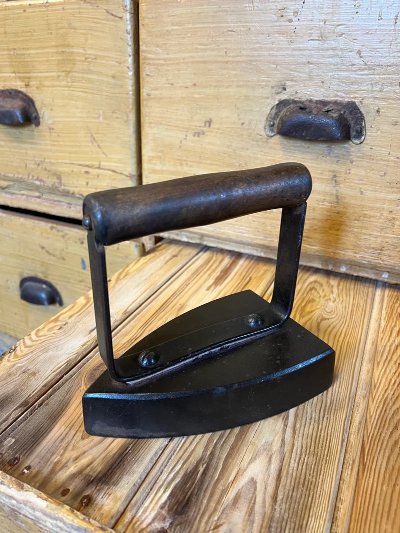 Strykjärn i gjutjärn