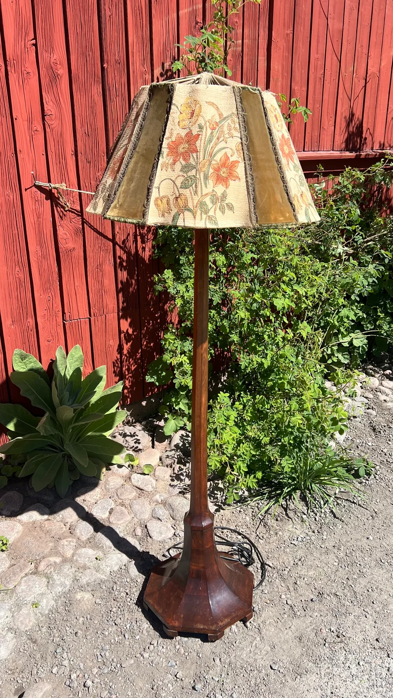 Golvlampa