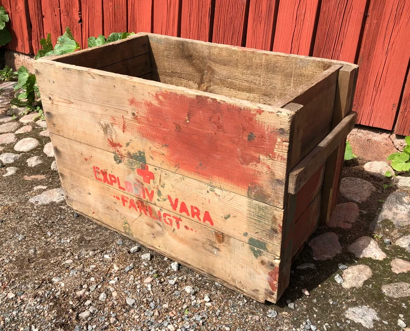 Trälåda Explosiv vara