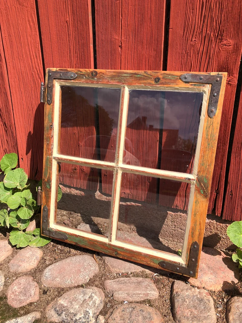 Spröjsad fönsterbåge 50x52