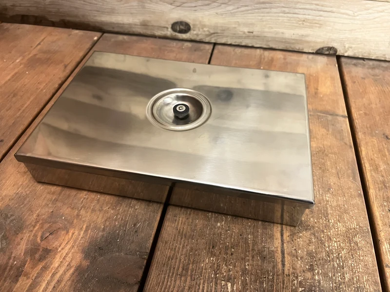 Rostfri instrumentlåda