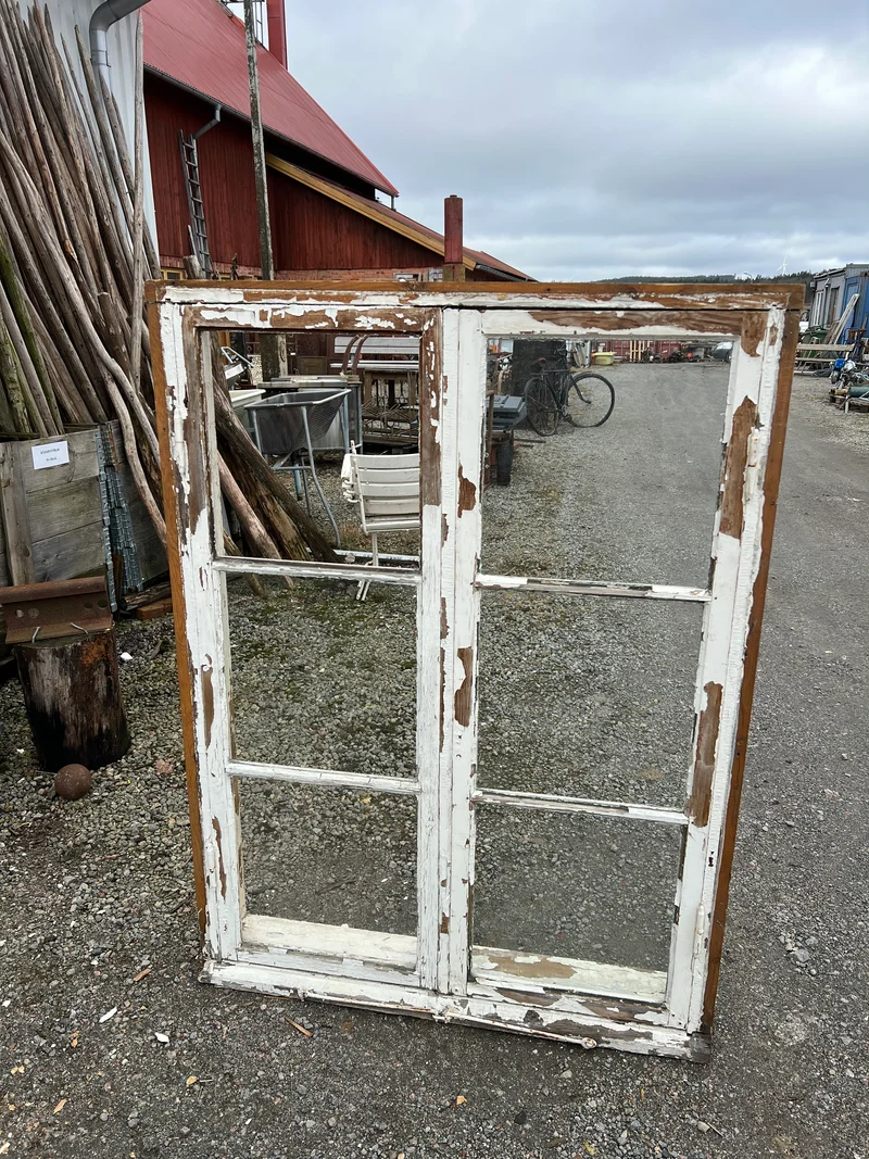 Fönster med karm 108x146