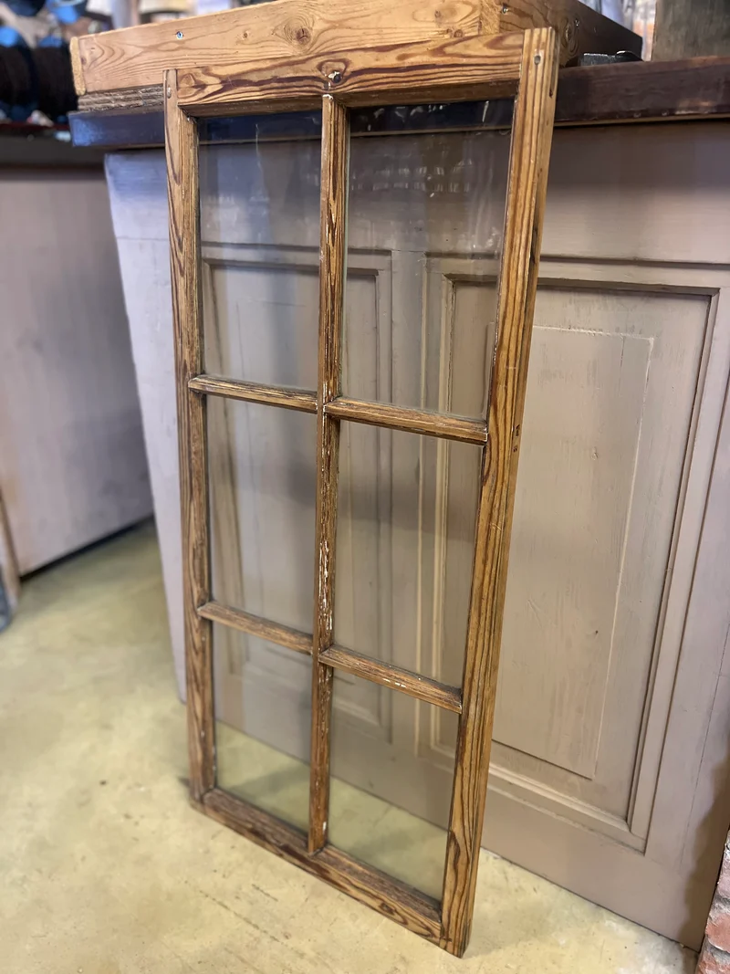 Spröjsad fönsterbåge 45,5x100