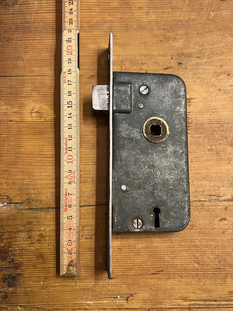 Låskista 43 mm