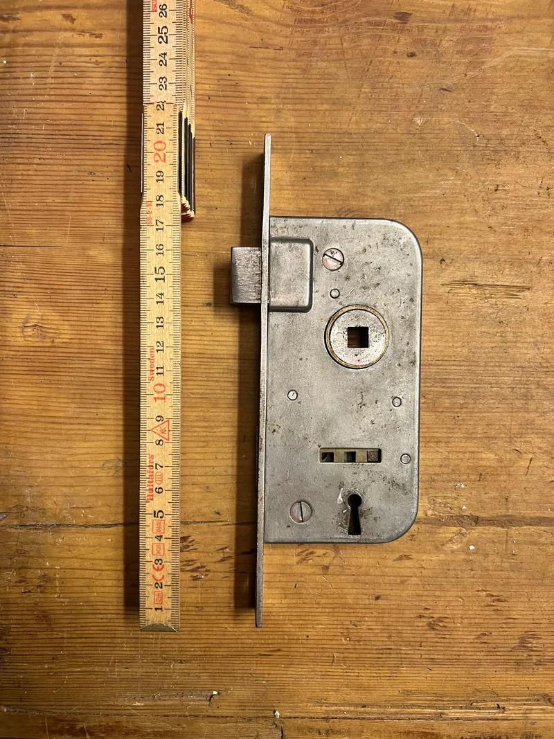 Låskista 43 mm