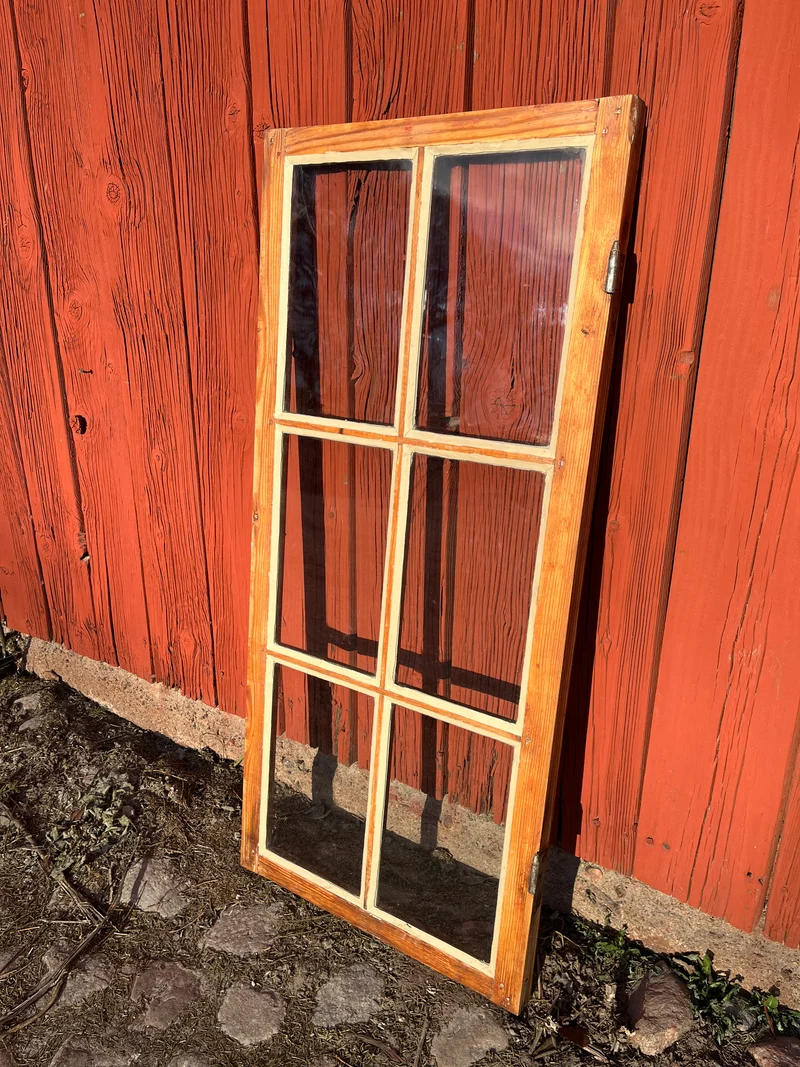 Spröjsad fönsterbåge 45x99