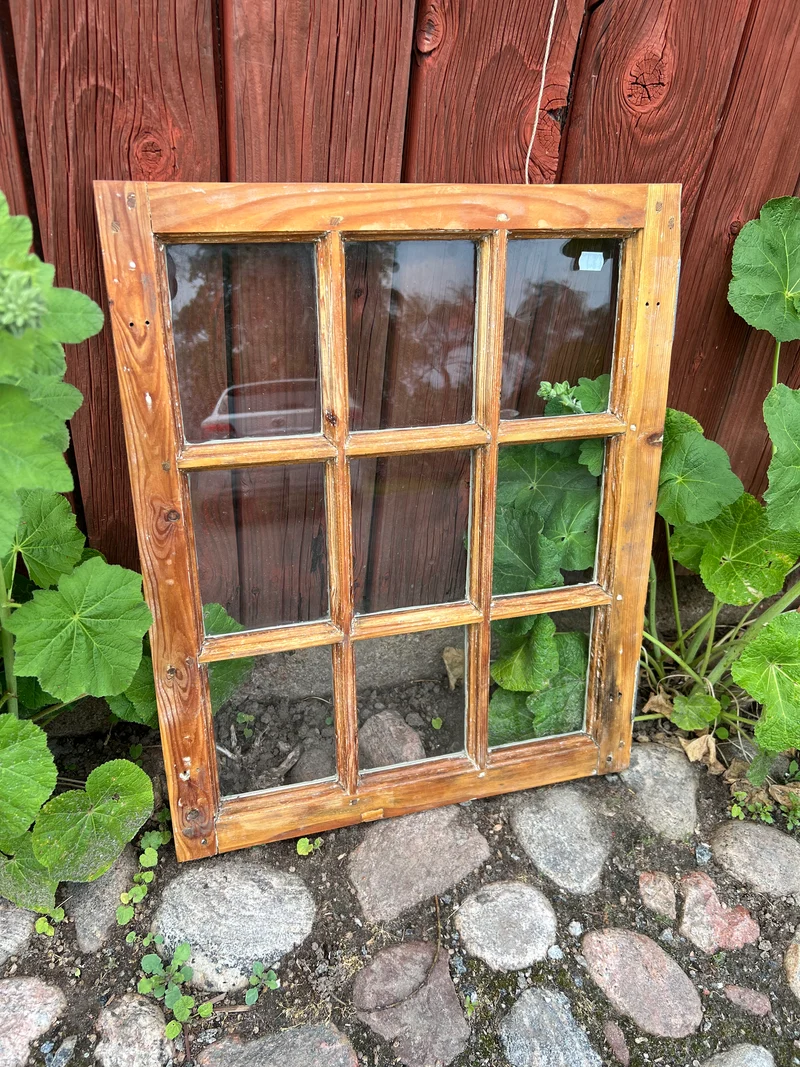 Spröjsad fönsterbåge 51,5x63,5