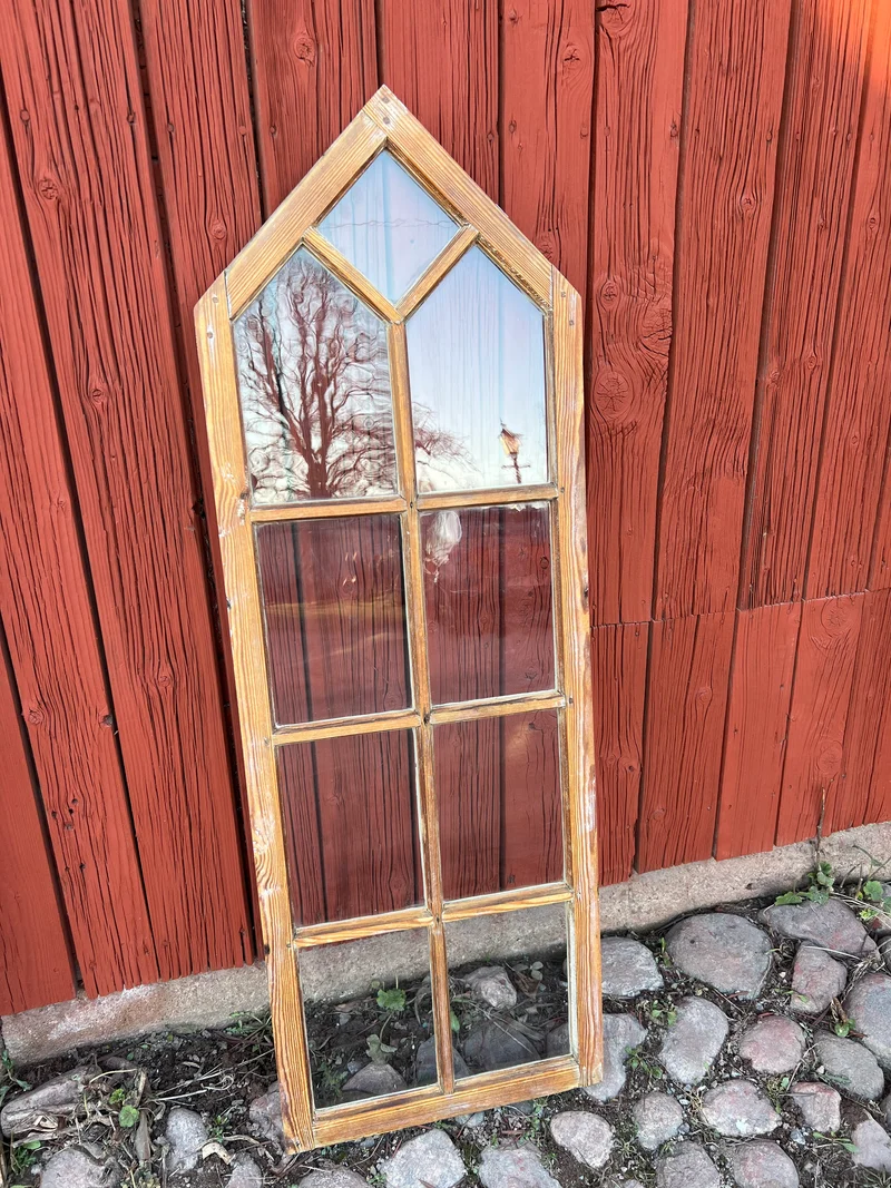 Spröjsad fönsterbåge 49x141