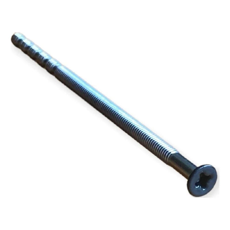 Skruv M4 x 90 svart kapbar
